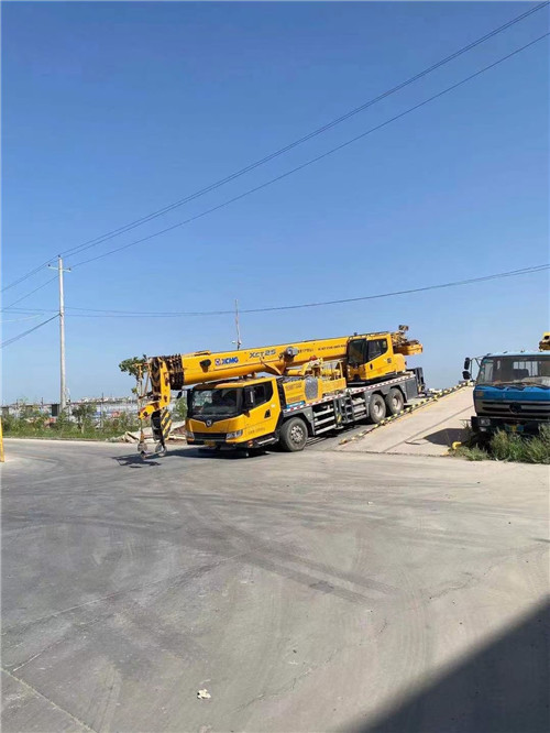 南召县吊车作业时，可能会产生哪些额外收费项目？